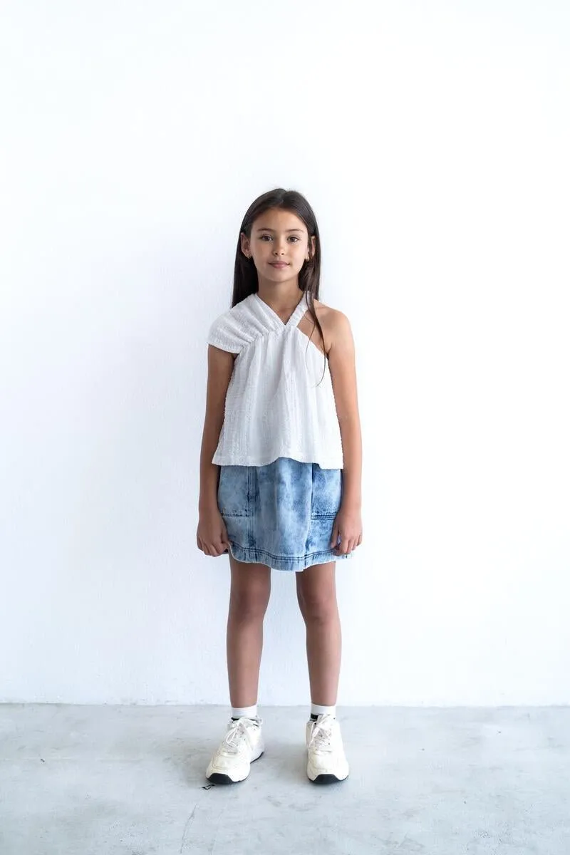 ASYMMETRICAL TEXTURED TOP