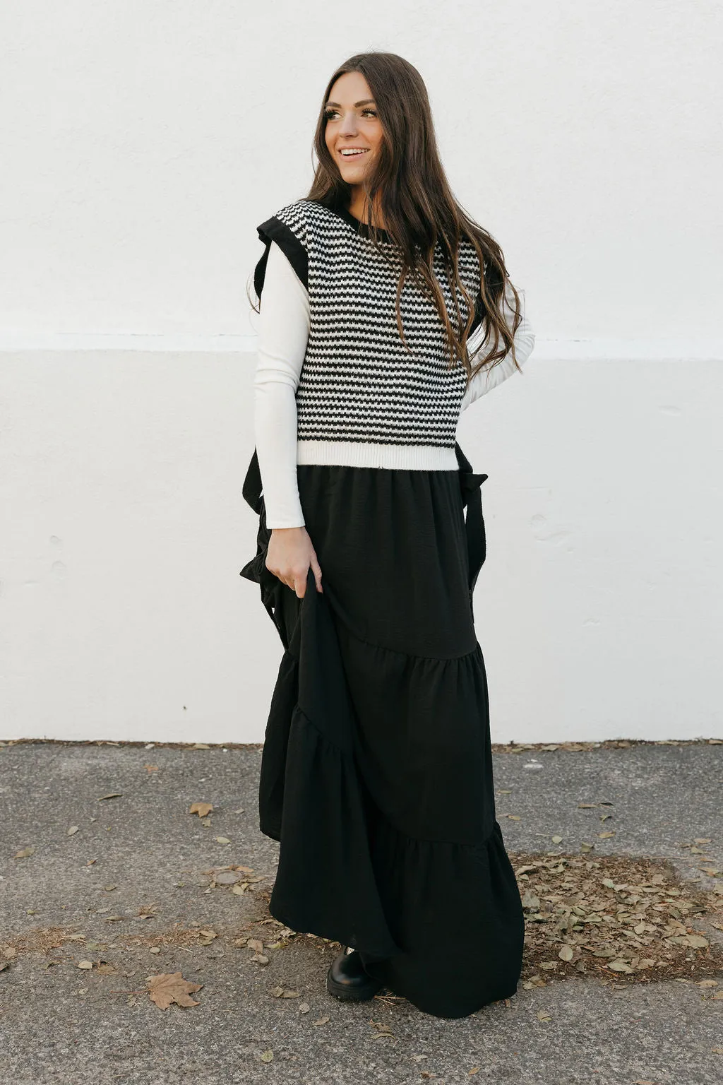 Tenlee Sweater Vest-Black/Ivory